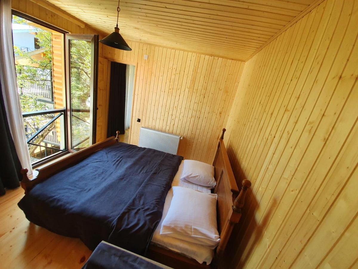 Nino Ratiani'S Guesthouse Mestia Exterior foto